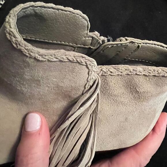Sam Edelman boots Paige fringe bootie suede greige ankle stacked heel Sz 7.5 - Picture 5 of 13
